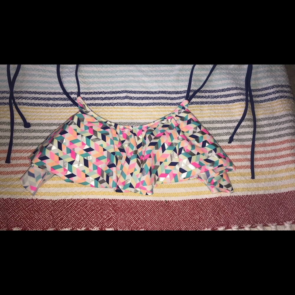 Victoria Secret Swim Top!